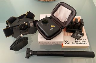 DJI Osmo 360 Cámara de Acción. Tiene 1 mes