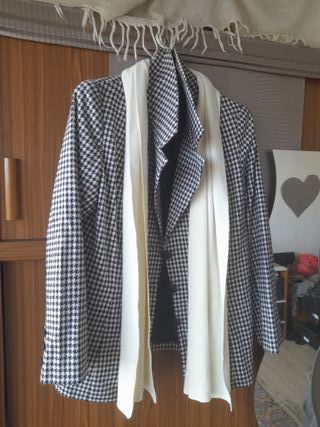 Chaqueta cuadros blanco y negro+ bufanda gratis 