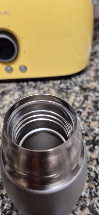 Termo Jata café gris y negro