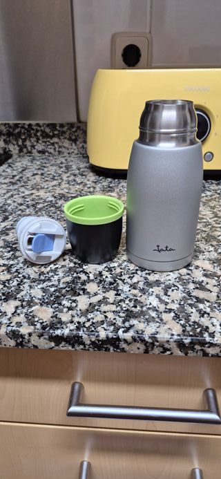 Termo Jata café gris y negro
