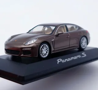 PORSCHE PANAMERA S 1:43 MINICHAMPS