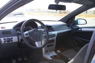 Opel Astra 2005