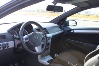 Opel Astra 2005