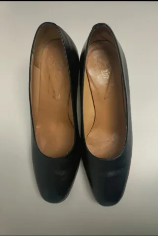Zapatos salón piel mujer Iturri negros