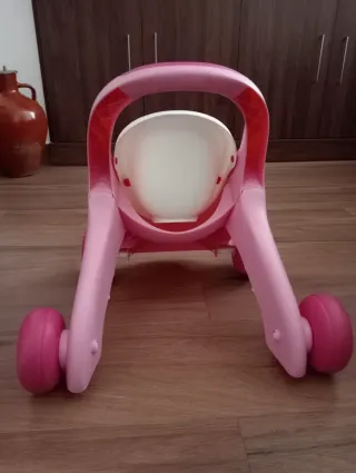 Andador y cochecito de muñecas Smoby. Moto feber