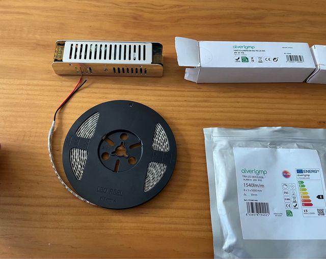 Tira LED Alverlamp 4000K + 2 Fuentes 24V