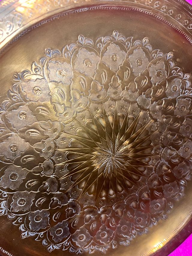 Plato decorativo latón árabe/marroquí antiguo