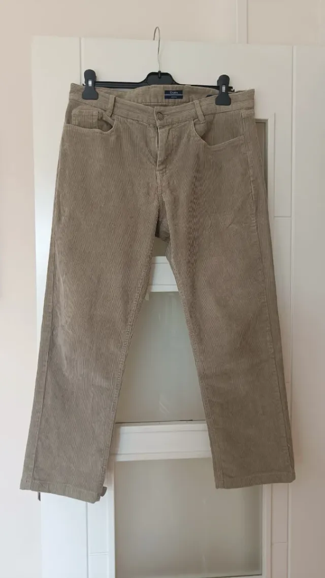 Pantalón pana fina Dustin