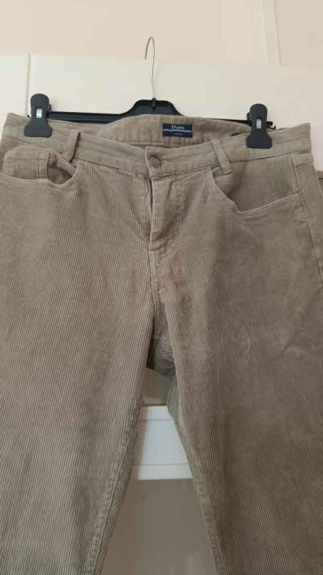 Pantalón pana fina Dustin