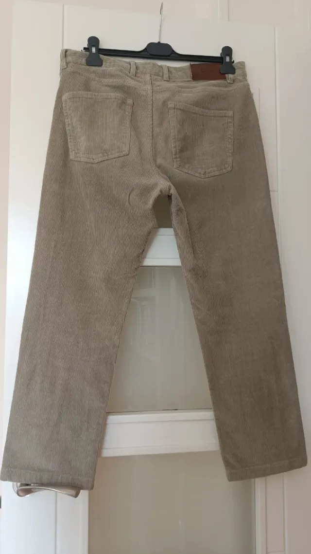 Pantalón pana fina Dustin