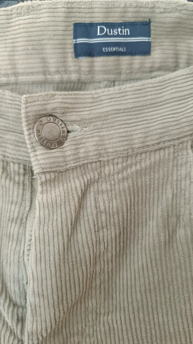 Pantalón pana fina Dustin