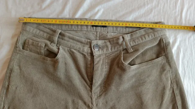 Pantalón pana fina Dustin