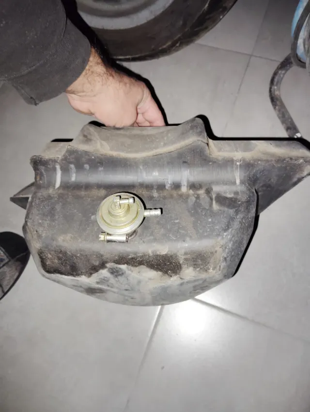 Depósito Gasolina Jog RR