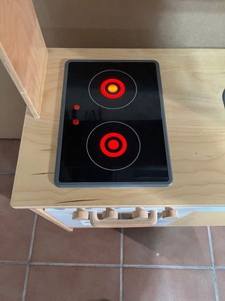 Cocinita Ikea + nevera madera