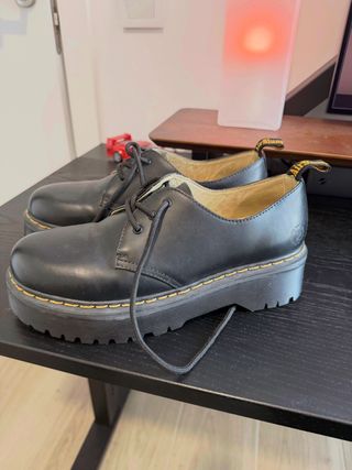 Zapatos Dr. Martens negros