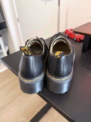 Zapatos Dr. Martens negros