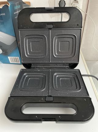 Tostadora Cecotec 3 en 1