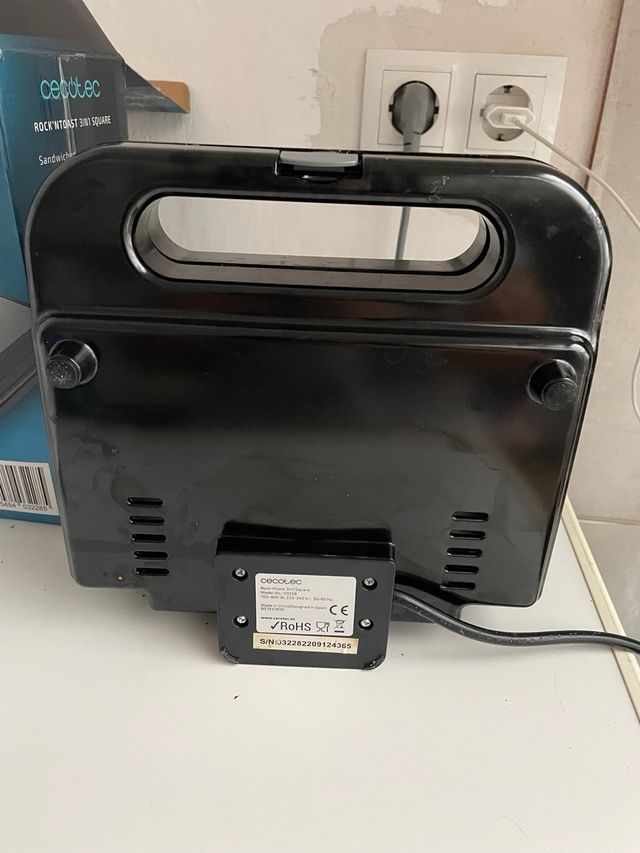 Tostadora Cecotec 3 en 1