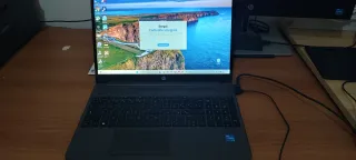 HP 250 G9 Notebook - Windows 11 Pro