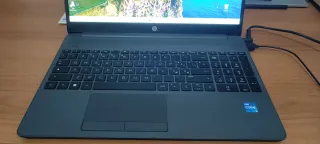 HP 250 G9 Notebook - Windows 11 Pro