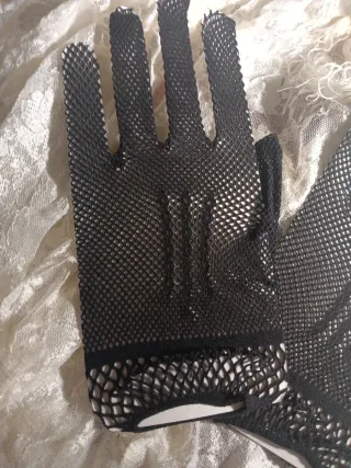 Guantes de rejilla negros