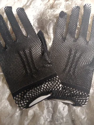 Guantes de rejilla negros