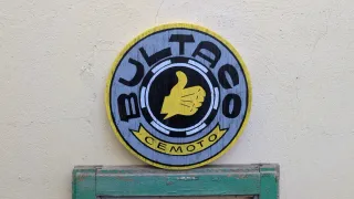 Cartel Bultaco Madera