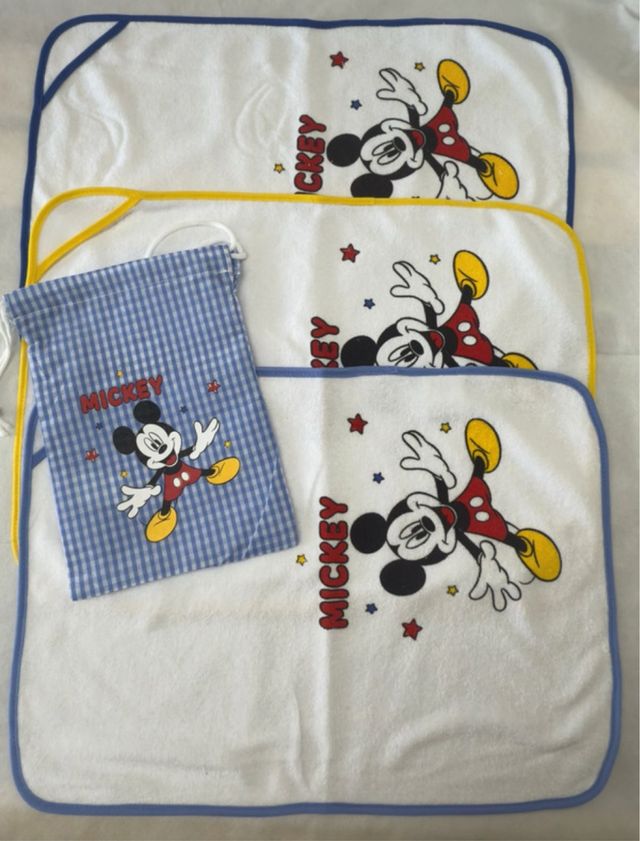 Set 3 Asciugamani Disney + Sacchetto Mickey