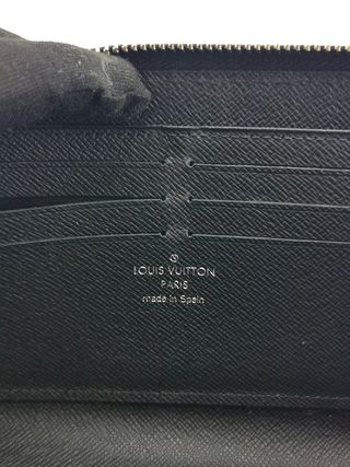 Cartera Louis Vuitton Zippy Dragonne Piel Taïga Ne