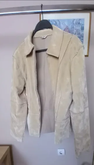 Chaqueta beige