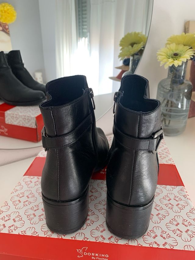 Botines Dorking Piel Negros Talla 40