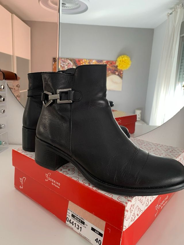 Botines Dorking Piel Negros Talla 40
