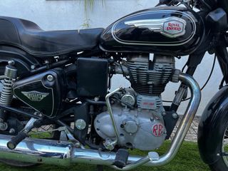 Royal Enfield Bullet 500cc Negra