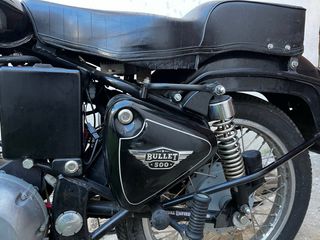 Royal Enfield Bullet 500cc Negra