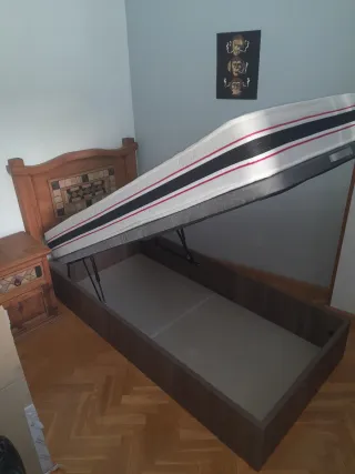 Muebles mexicanos de madera