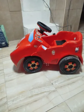 Coche Batería Rojo con Mando