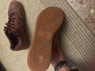 Zapatillas New Balance Marrones/Rosadas