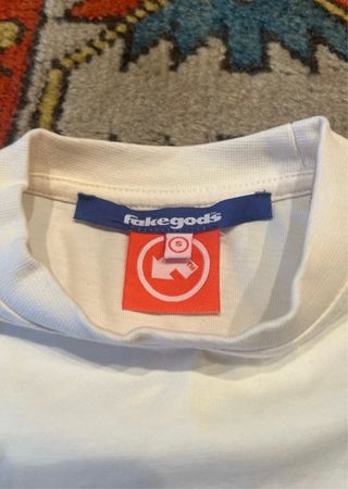 Camiseta Fakegods