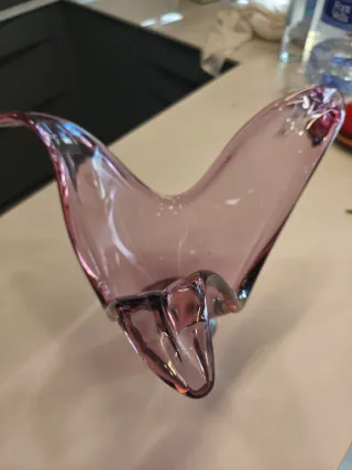 Centro de mesa de cristal morado