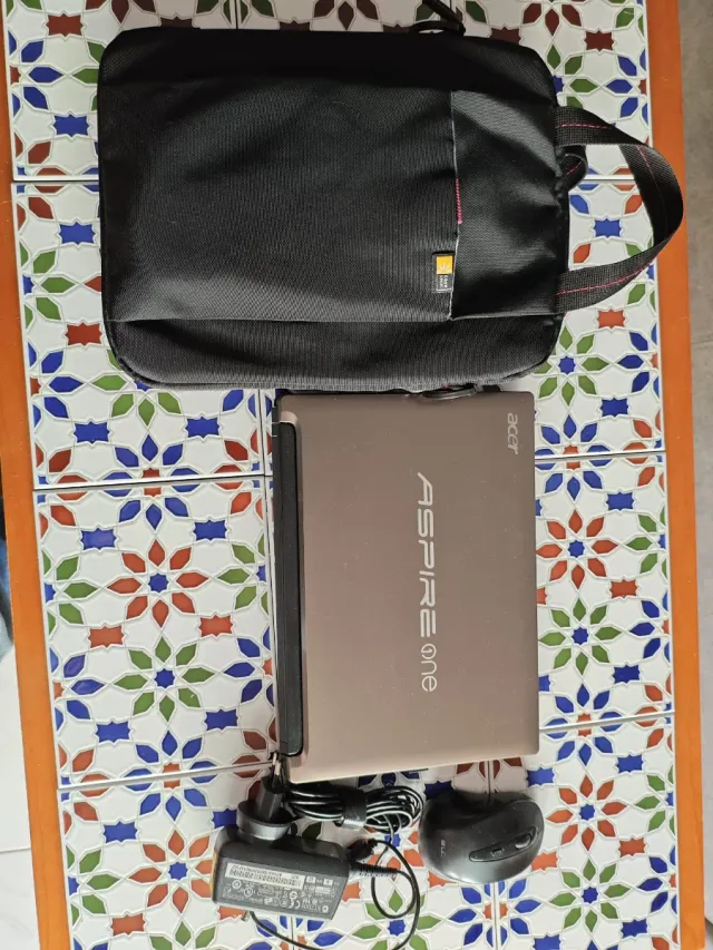 Portátil Acer Aspire One de 10 pulgadas