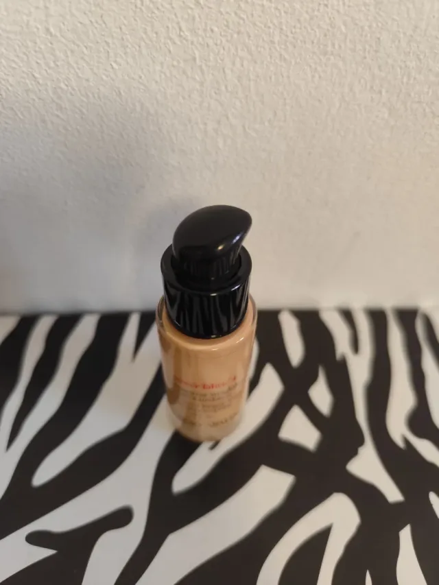 Giorgio Armani Power Fabric, Base Beige SPF 20