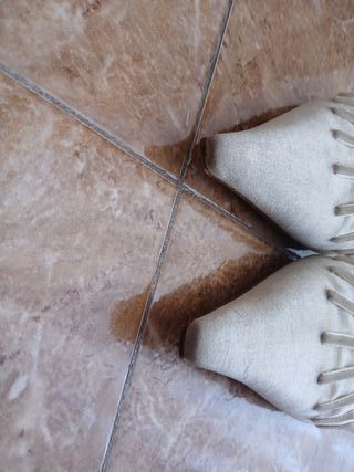 Zapatos de tacón Pura Lopez beige