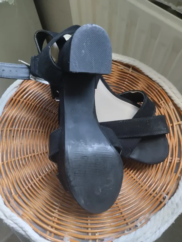 Sandalias plataforma negras talla 37.5