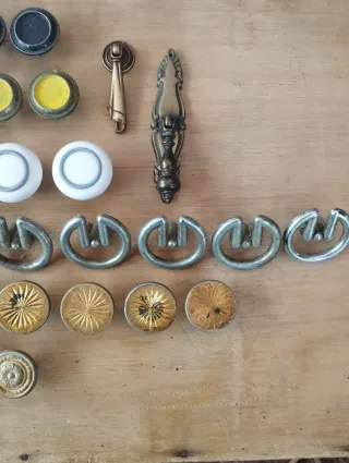 Pomos y tiradores de muebles a 0,50€/ud