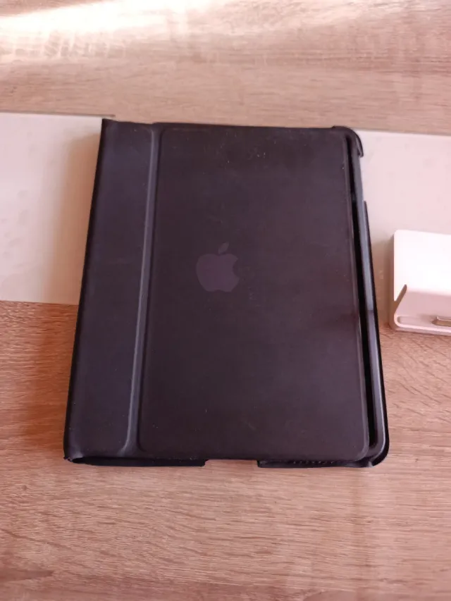 Funda y Soporte iPad 1 Apple