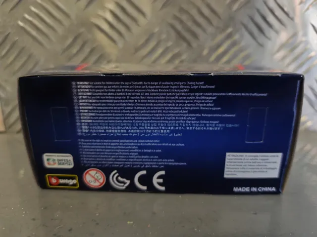 Modellino Auto Carabinieri Burago Scala 1:43