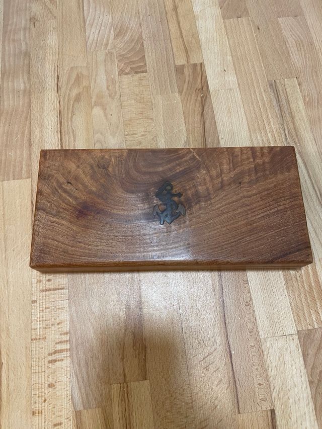 Lupa de madera para decoración