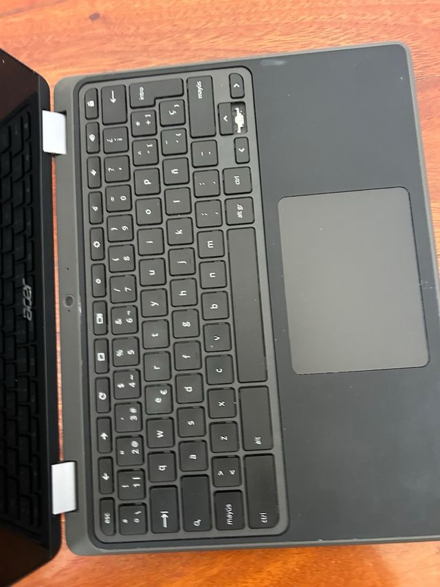Chromebook Táctil Negro+ cargador+caja