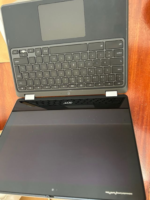 Chromebook Táctil Negro+ cargador+caja