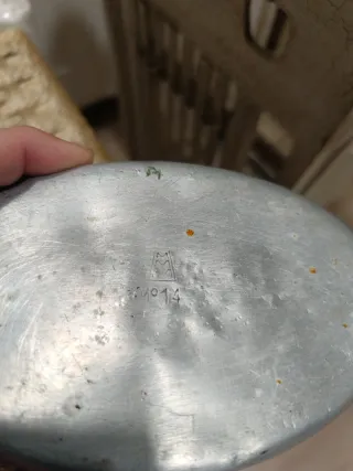 Antigua fiambrera de aluminio